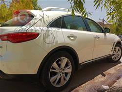 انفنتي QX70